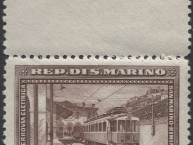 585