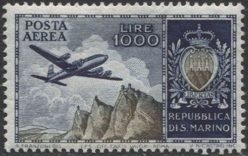 600