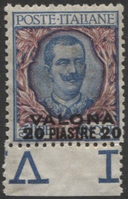 773
