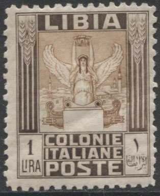 881