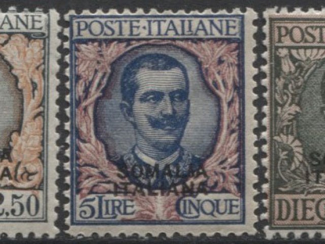 921